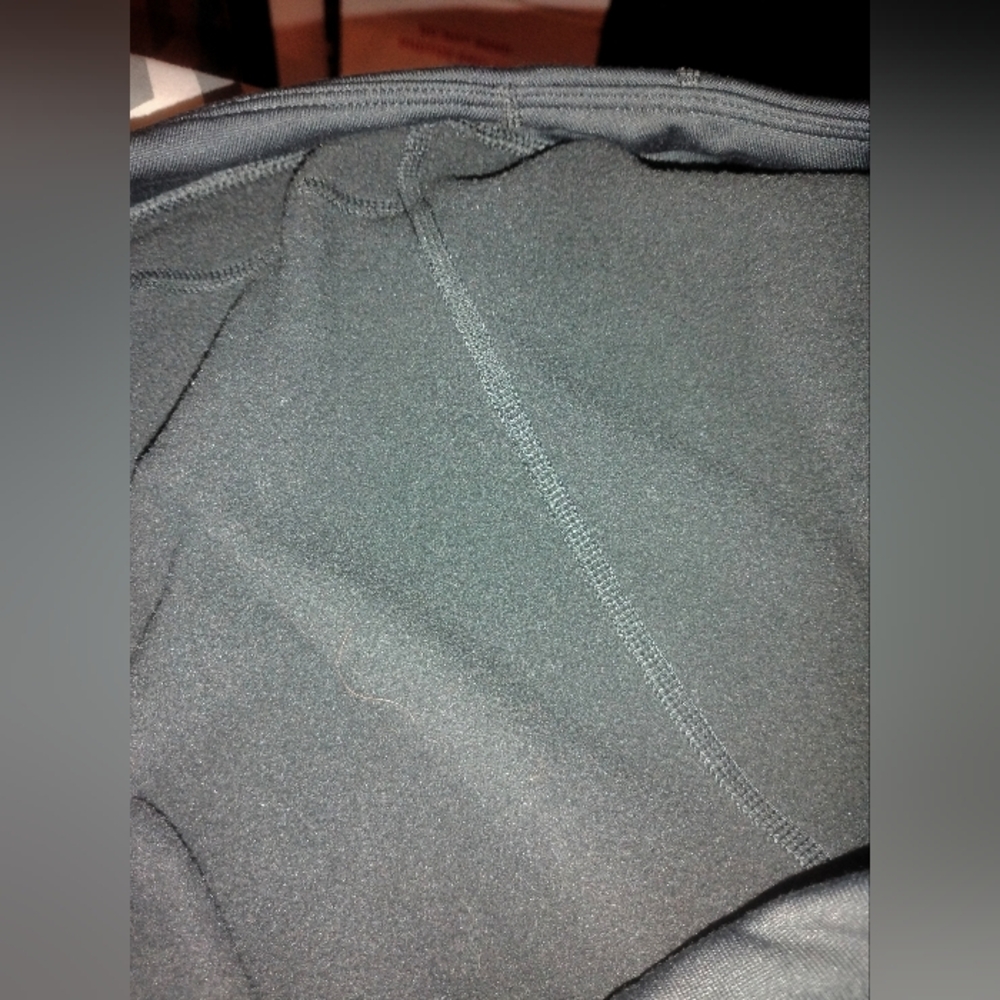 Patagonia Dark Gray Fleece Lined Active Leggings, Sz Large - Picture 5 of 5